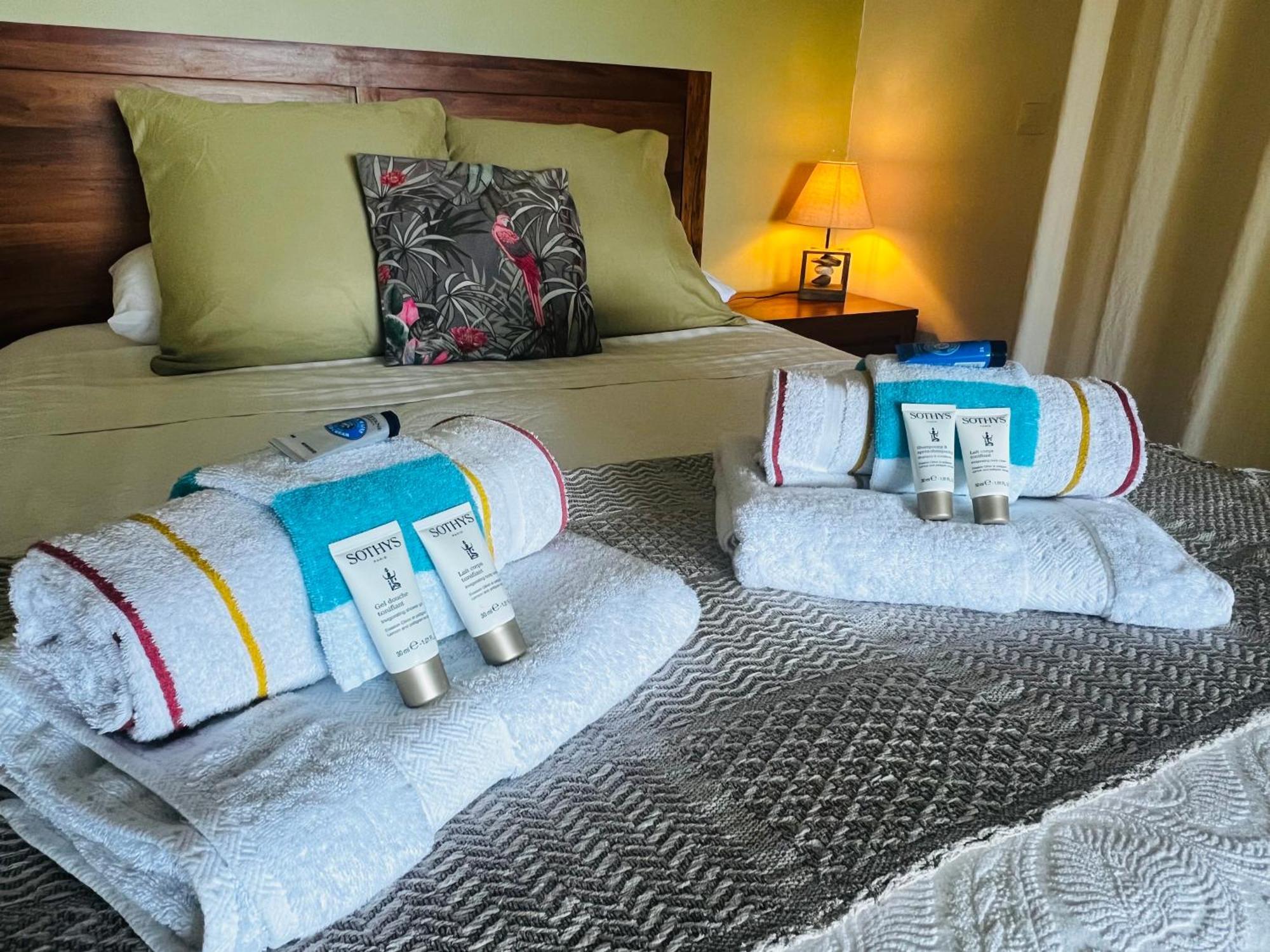 Vue Mer/3Beds/Piscine/Wifi/900 Metres De La Plage ديساي المظهر الخارجي الصورة